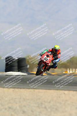 media/Oct-20-2024-CVMA (Sun) [[d4a3dff211]]/Race 9-Formulw LW Twins SHOOTOUT/